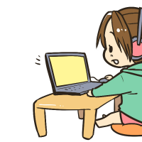 家でパソコンをする女性のイラスト