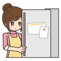 冷蔵庫を開けて何を取っている女性のイラスト